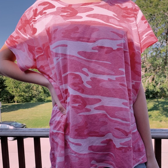 Pink camo oversized t-shirt - Picture 2 of 5